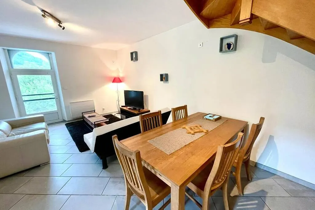 Sobnb-Fillinges- Appartement Dans Maison Debut Vallee Verte France